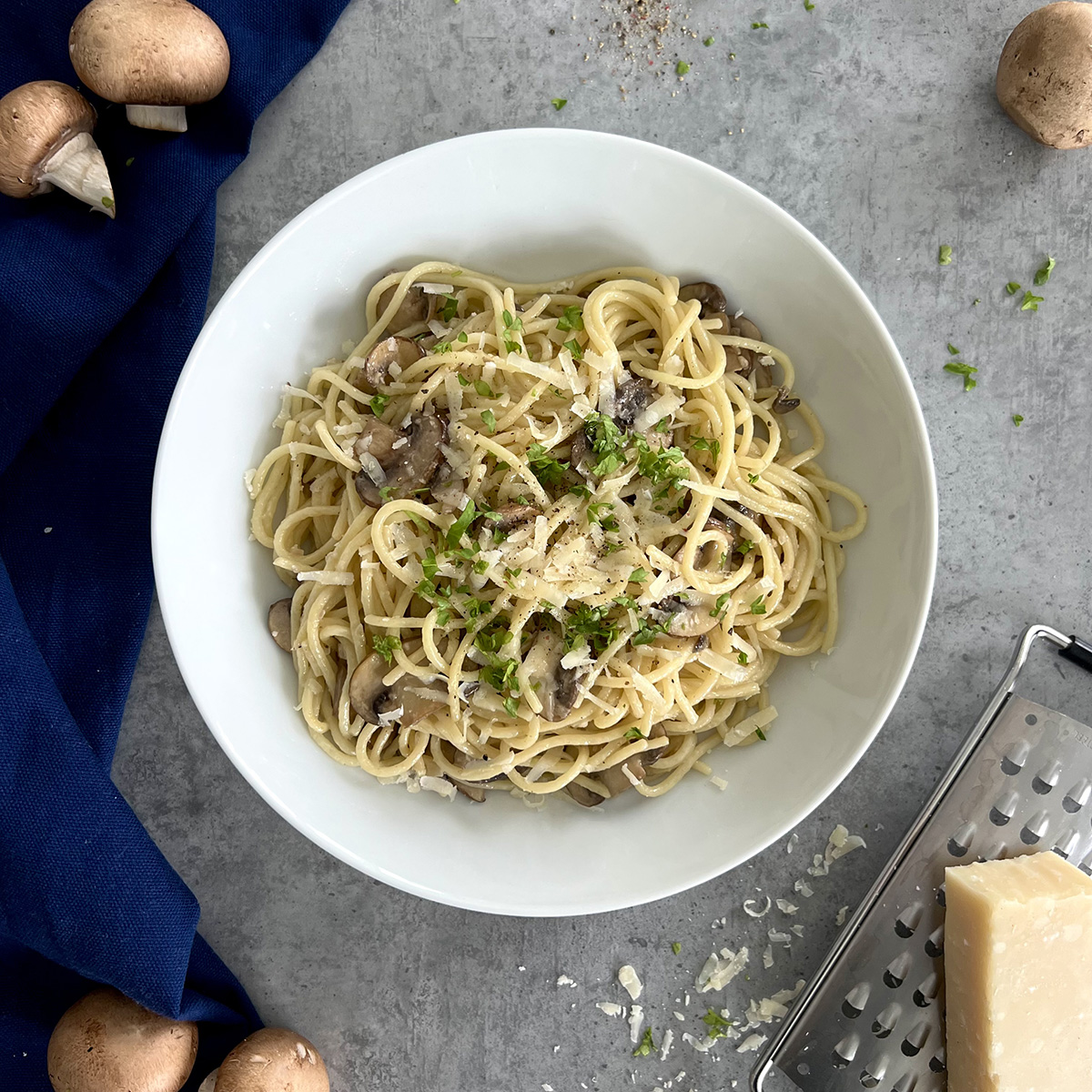 Trüffelpasta mit Champignons