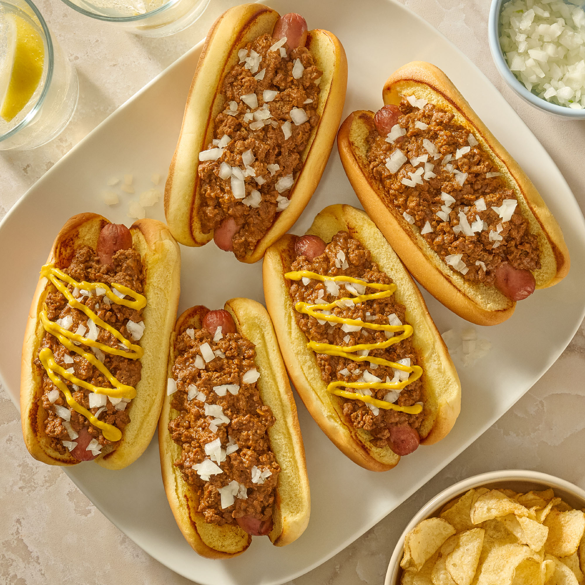 Coney-Island Chili Hot Dogs