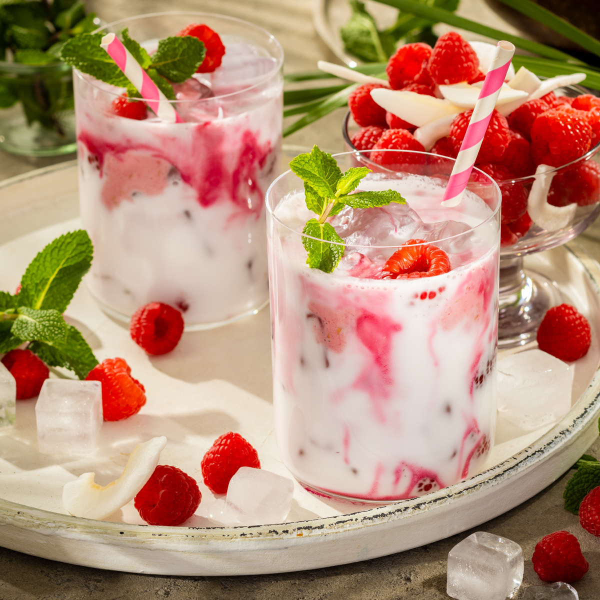 Pink Drink mit Kokosmilch