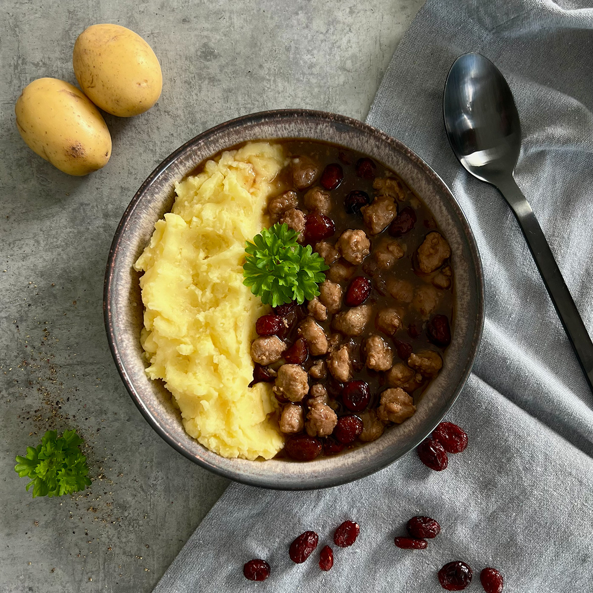 Fleischklößchen in Cranberry Sauce