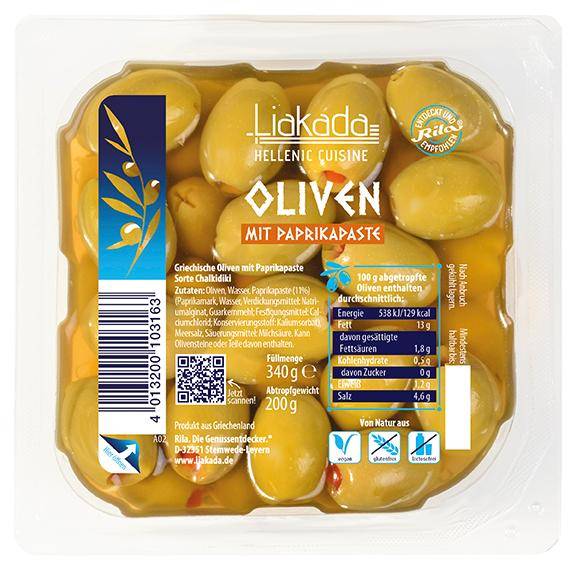 Grüne Oliven mit Paprikapaste