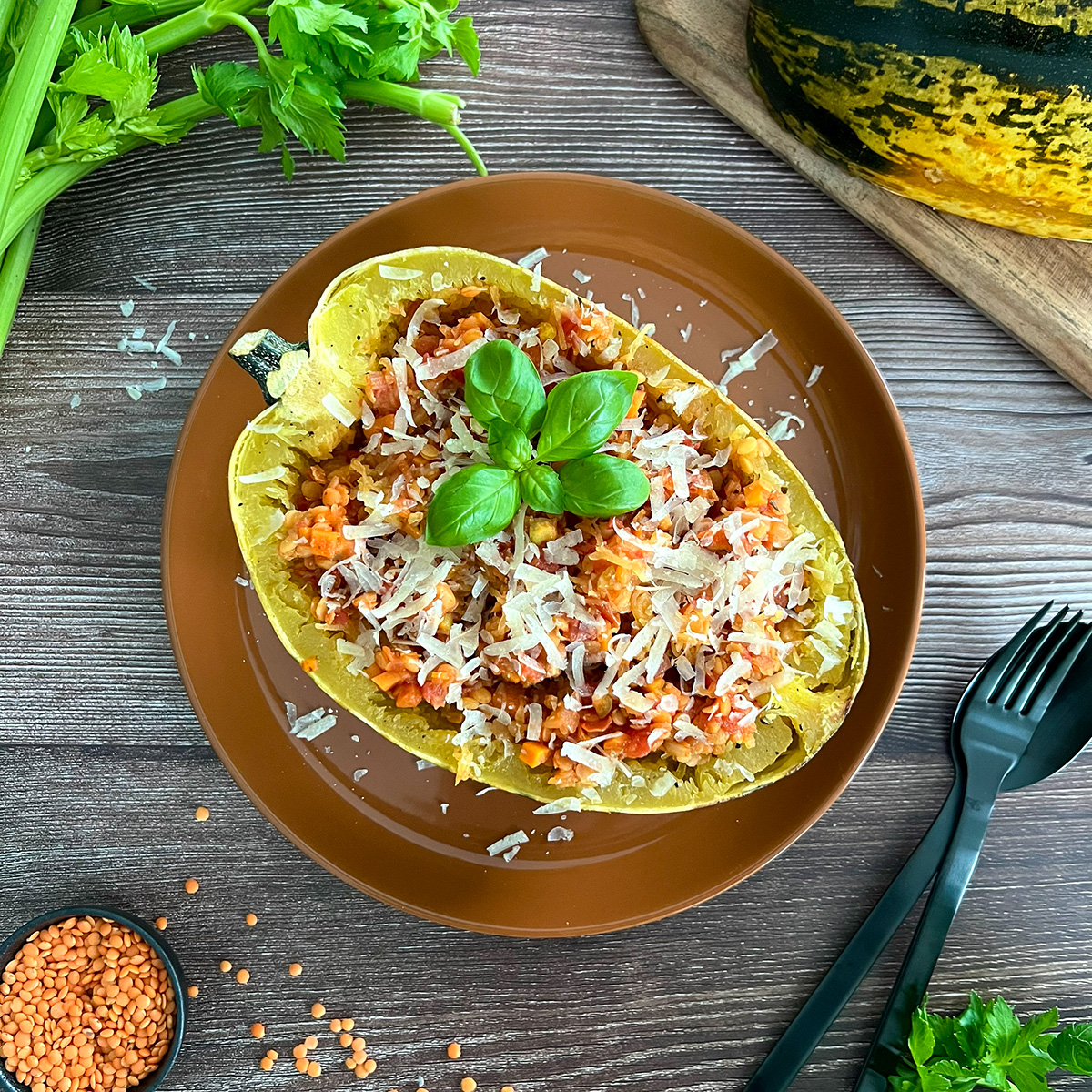 Spaghetti Kürbis mit Linsenbolognese Spaghetti Kürbis mit Linsenbolognese