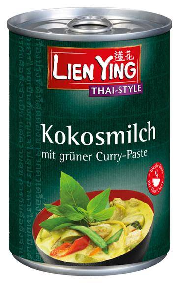 Kokosmilch mit grüner Curry-Paste