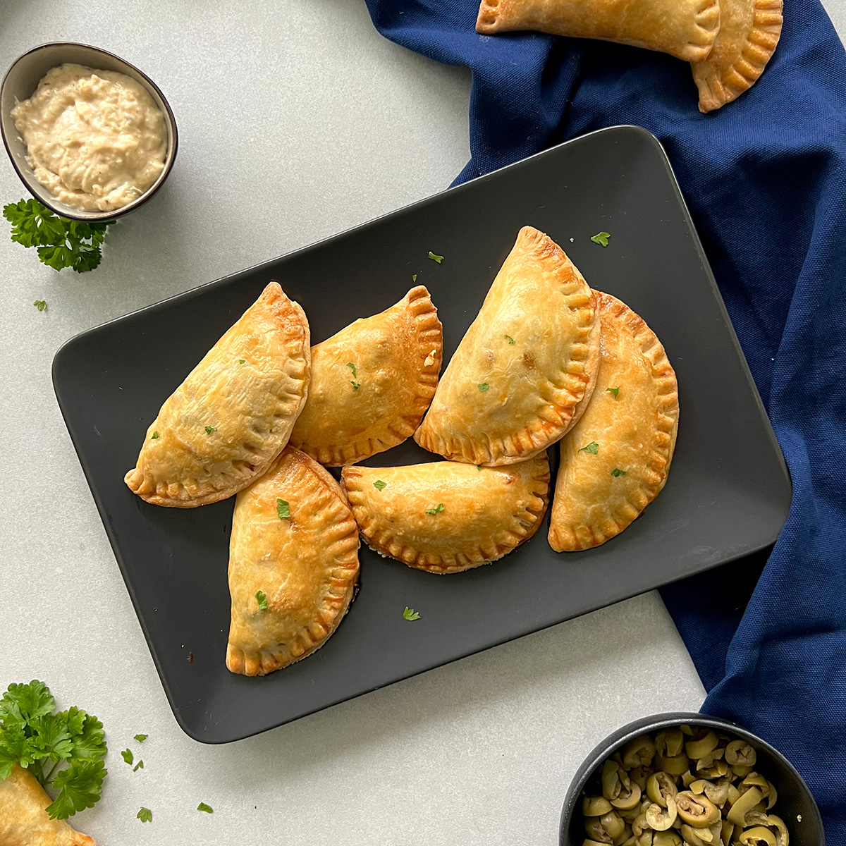 Empanadas mit Thunfisch und Oliven