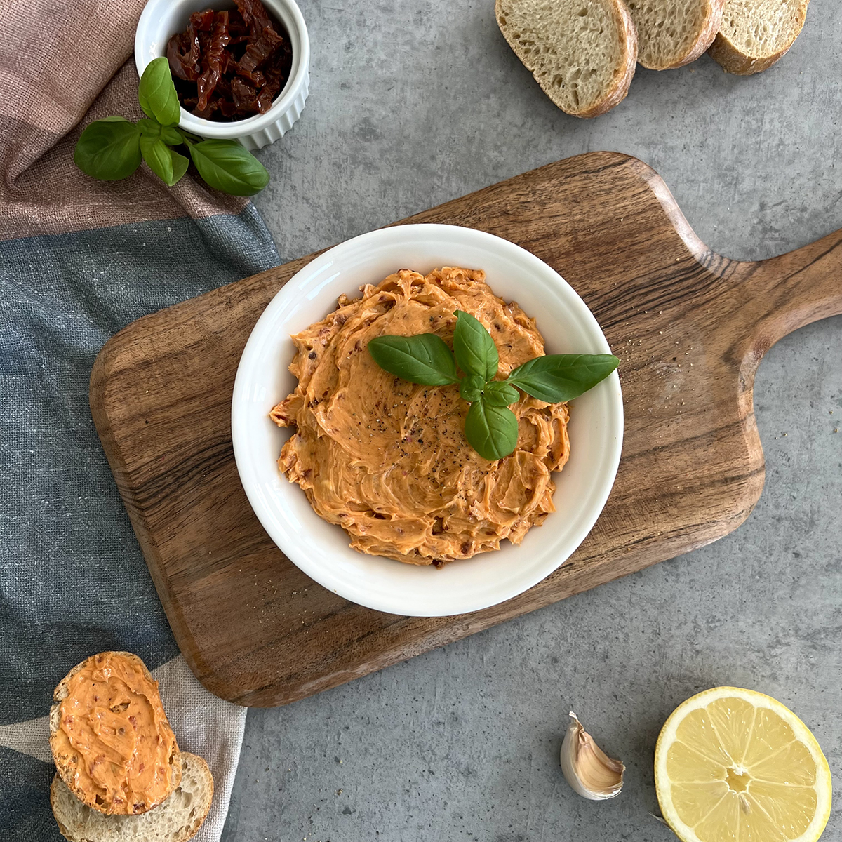 Tomaten Knoblauch Butter Tomaten Knoblauch Butter