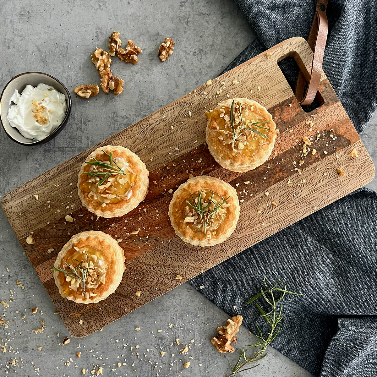 Königin Pasteten mit Ziegenkäsefüllung