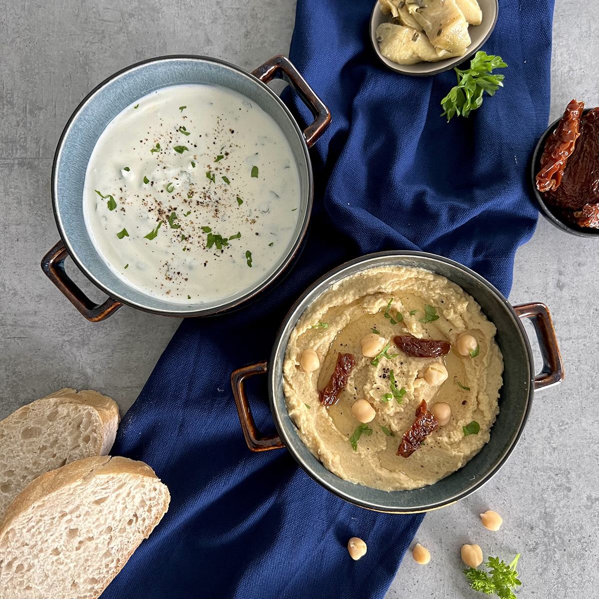 Hummus (mit Öl getrockneter Tomaten)