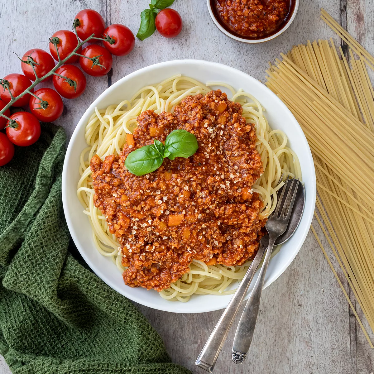 Spaghetti mit Soja-Bolognese